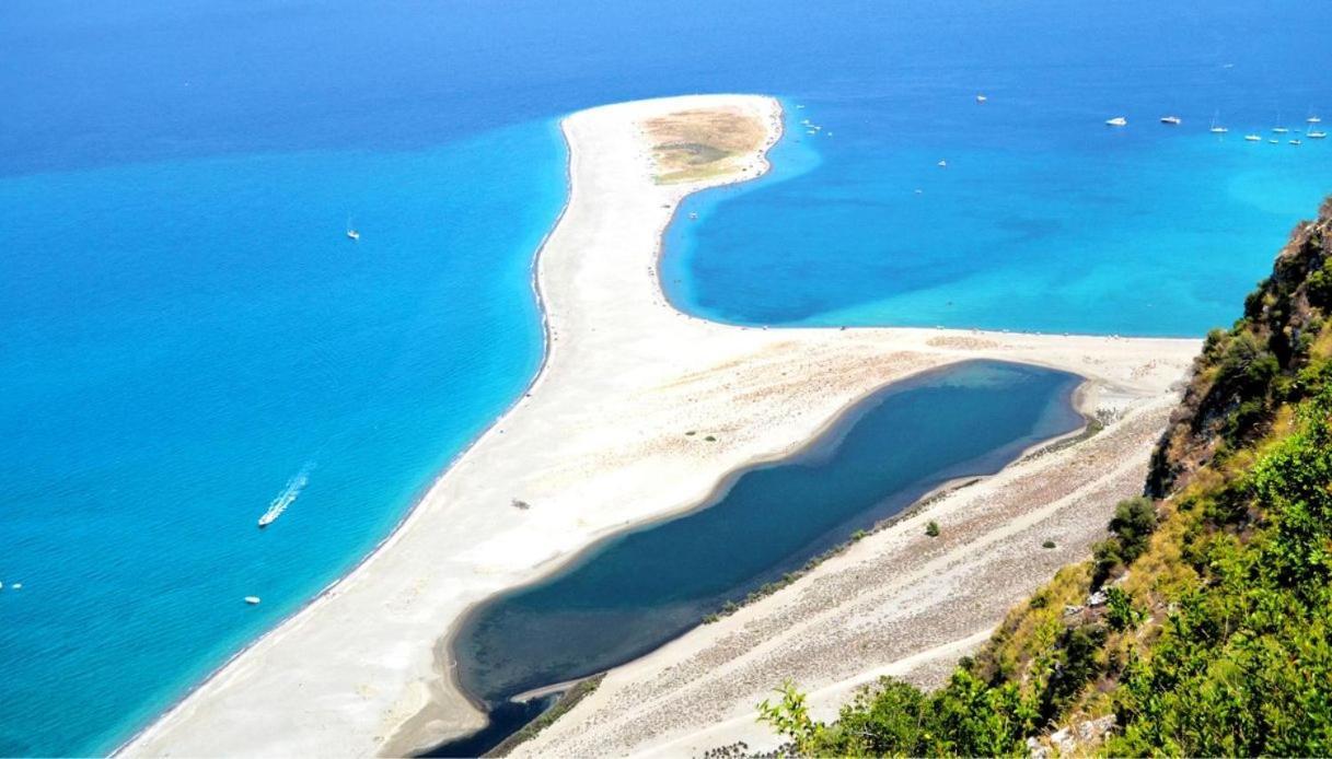 La Casetta Di Simo A Pochi Minuti Dal Mare Falcone Exteriör bild